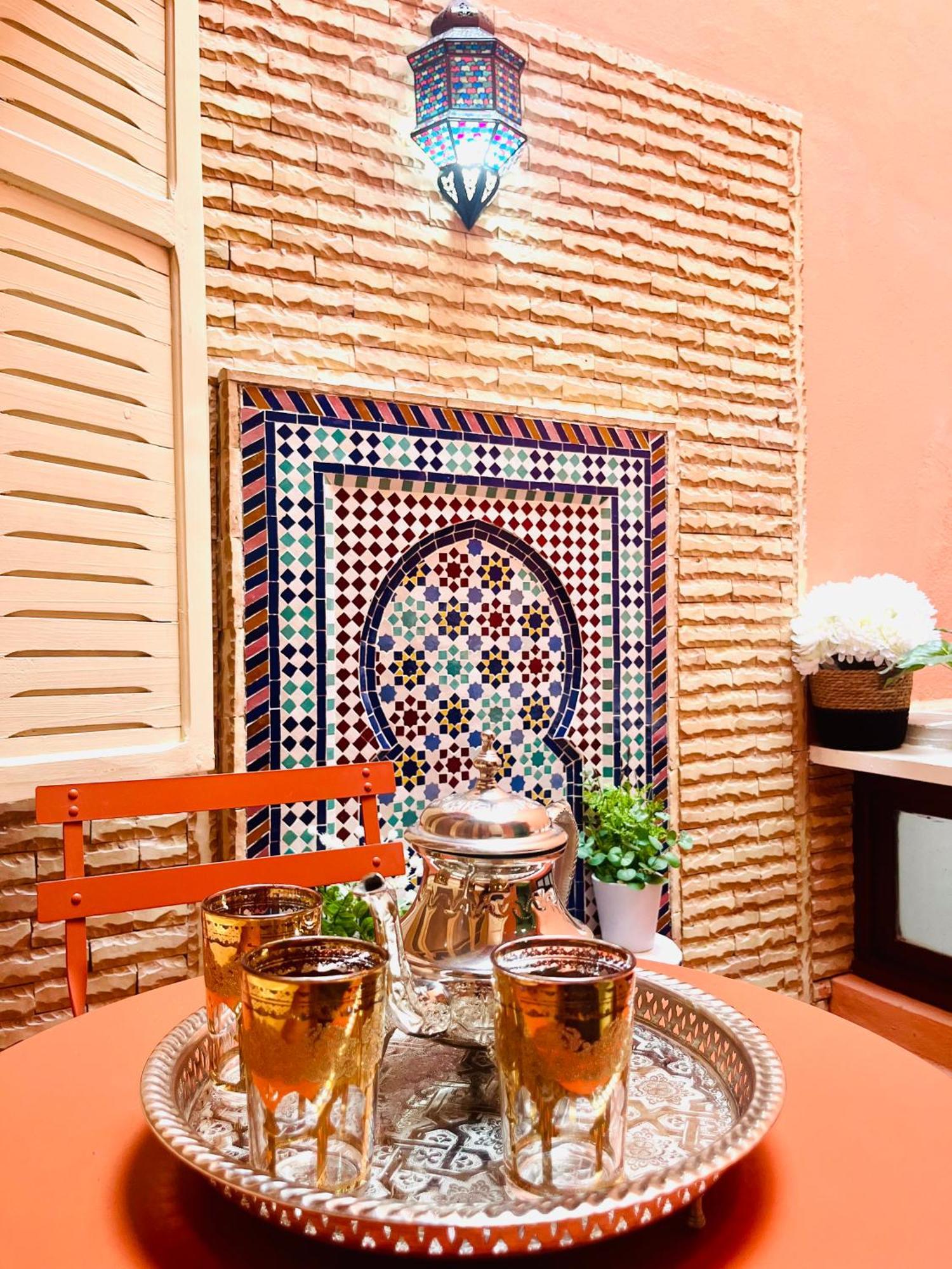 Apartment With Ac, Patio And Rooftop Appartement Climatise Avec Patio Et Toit Terrasse Marrakesh Exterior foto